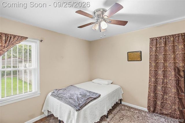 12040 W Parkway Street, Detroit, MI 48239