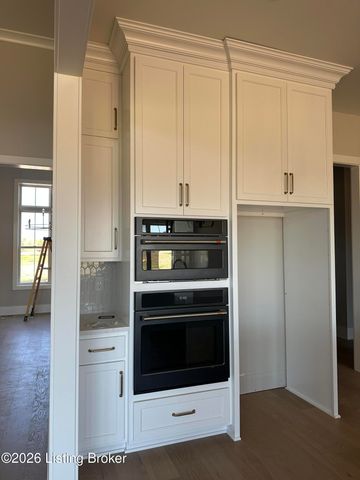 4002 Paramont Commons, Prospect, KY 40059