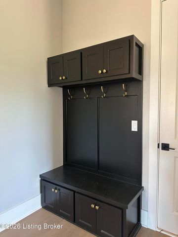 4002 Paramont Commons, Prospect, KY 40059