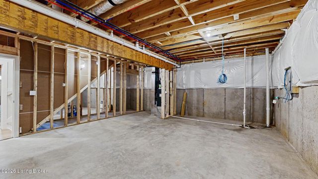 4002 Paramont Commons, Prospect, KY 40059