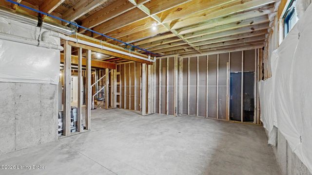 4002 Paramont Commons, Prospect, KY 40059