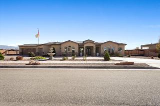 6608 Cuervo Place NW, Albuquerque, NM 87120