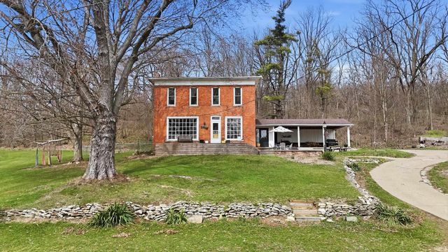 5188 W 625 N, Wawaka, IN 46794