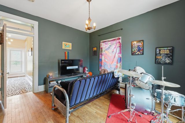 5188 W 625 N, Wawaka, IN 46794