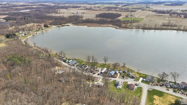 5188 W 625 N, Wawaka, IN 46794