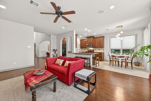 46 Tallgrass Way, Spring, TX 77389
