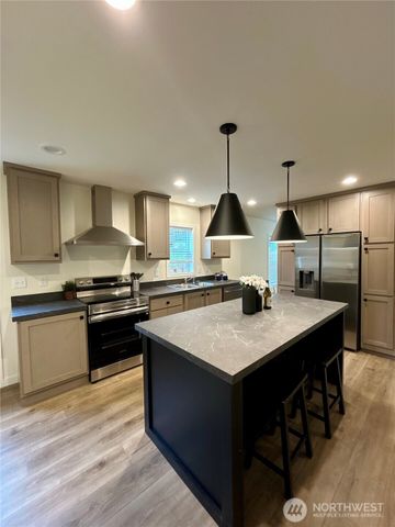 420 E Herron Drive, Shelton, WA 98584