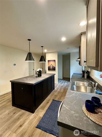 420 E Herron Drive, Shelton, WA 98584
