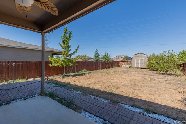 443 Harvest Pt, Selma, TX 78154