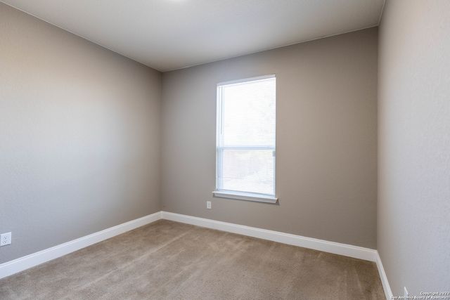 443 Harvest Pt, Selma, TX 78154