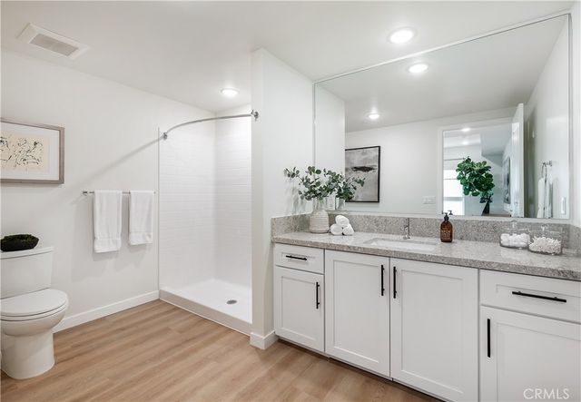 1303 S Orange Grove Avenue 601, Los Angeles, CA 90019