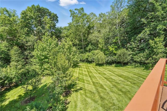 6112 N Mattox Road, Kansas City, MO 64151