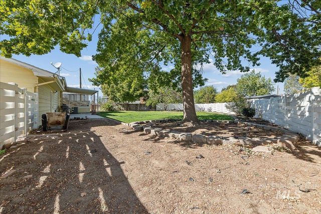 7226 W Cedarwood Dr., Boise, ID 83709