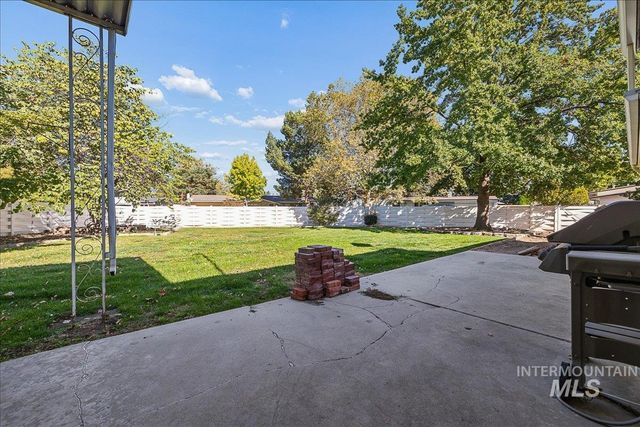 7226 W Cedarwood Dr., Boise, ID 83709