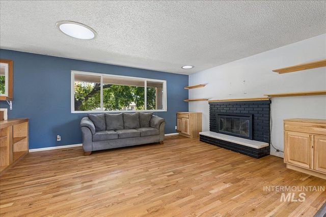 7226 W Cedarwood Dr., Boise, ID 83709