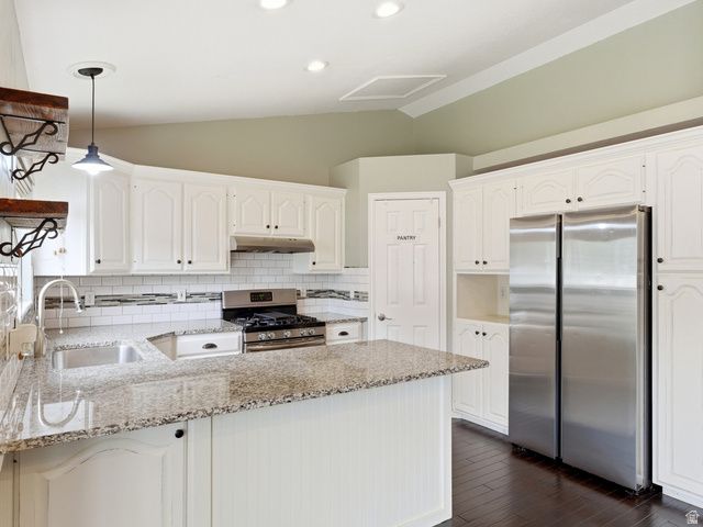 431 W CREEKSIDE LN, Kaysville, UT 84037