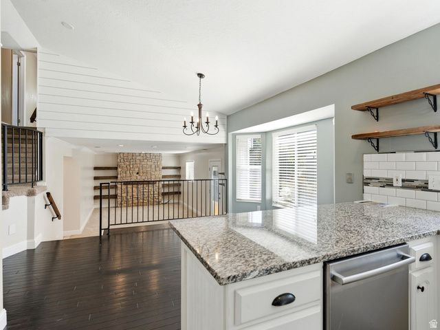 431 W CREEKSIDE LN, Kaysville, UT 84037