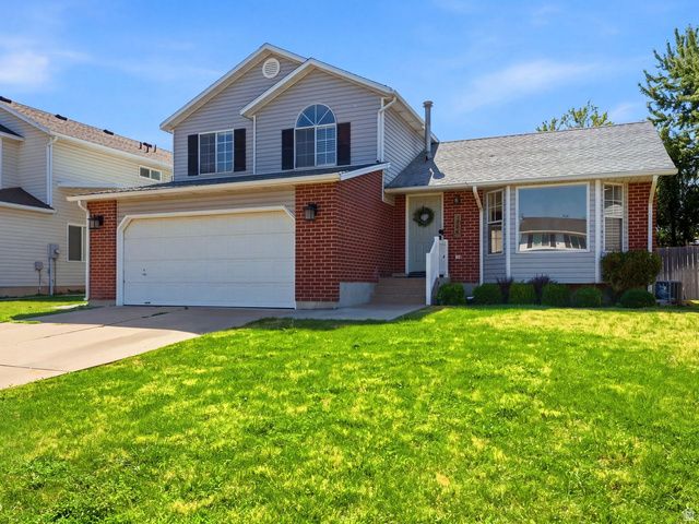 431 W CREEKSIDE LN, Kaysville, UT 84037