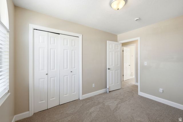 431 W CREEKSIDE LN, Kaysville, UT 84037