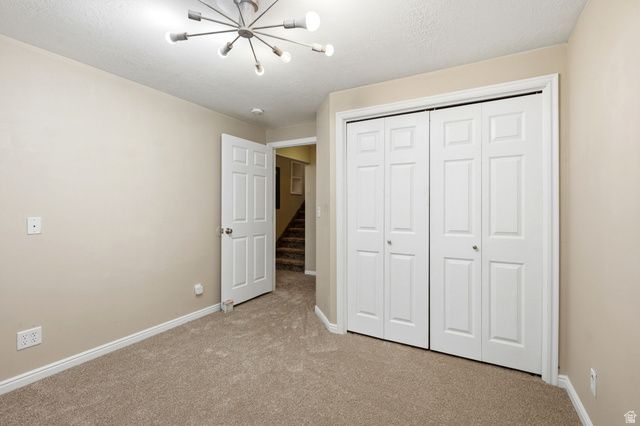 431 W CREEKSIDE LN, Kaysville, UT 84037
