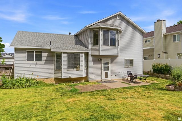 431 W CREEKSIDE LN, Kaysville, UT 84037