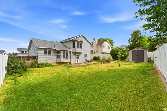 431 W CREEKSIDE LN, Kaysville, UT 84037