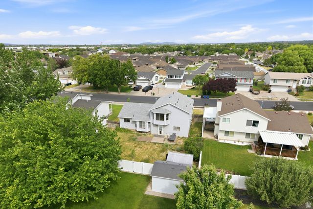 431 W CREEKSIDE LN, Kaysville, UT 84037