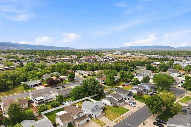 431 W CREEKSIDE LN, Kaysville, UT 84037