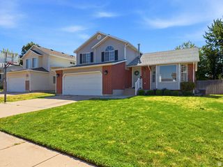431 W CREEKSIDE LN, Kaysville, UT 84037
