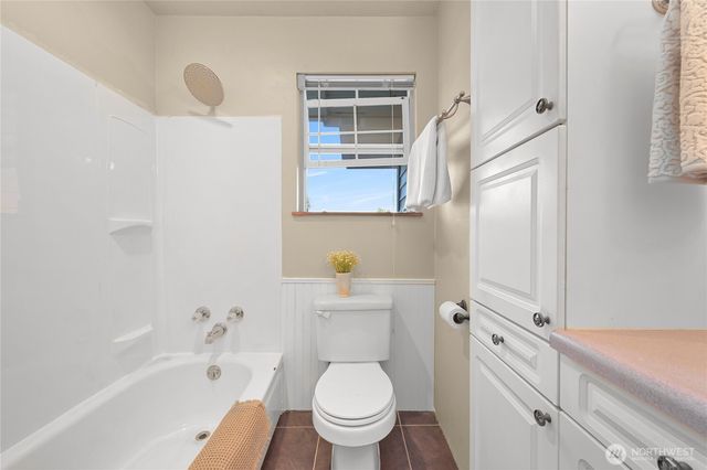 4958 Pacific Highway, Ferndale, WA 98248