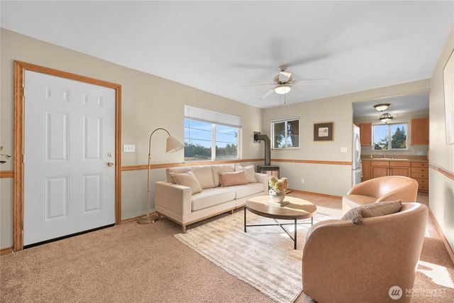 4958 Pacific Highway, Ferndale, WA 98248