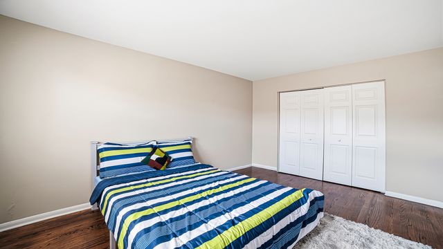 2411 W Balmoral Avenue 3B, Chicago, IL 60625