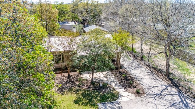 313 Roosevelt, Boerne, TX 78006
