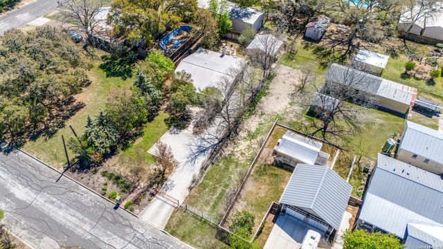 313 Roosevelt, Boerne, TX 78006