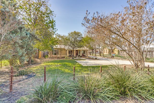 313 Roosevelt, Boerne, TX 78006