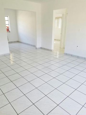 631 SW 11th Street 1W, Miami, FL 33129