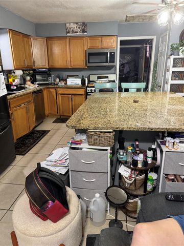 13807 Northlake Drive, Houston, TX 77049