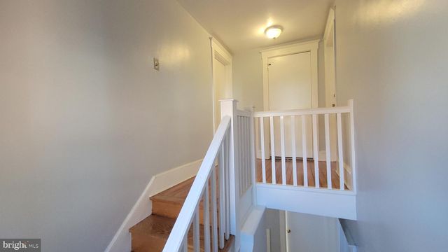 1806 GARRETT RD, Lansdowne, PA 19050