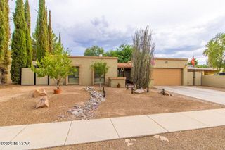 7410 E La Cienega Drive, Tucson, AZ 85715