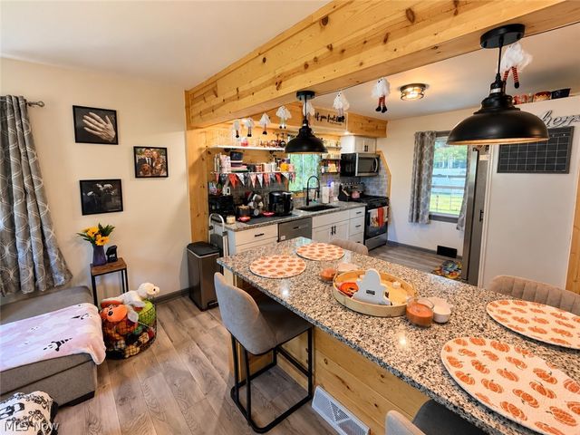 165 Mansell Drive, Youngstown, OH 44505
