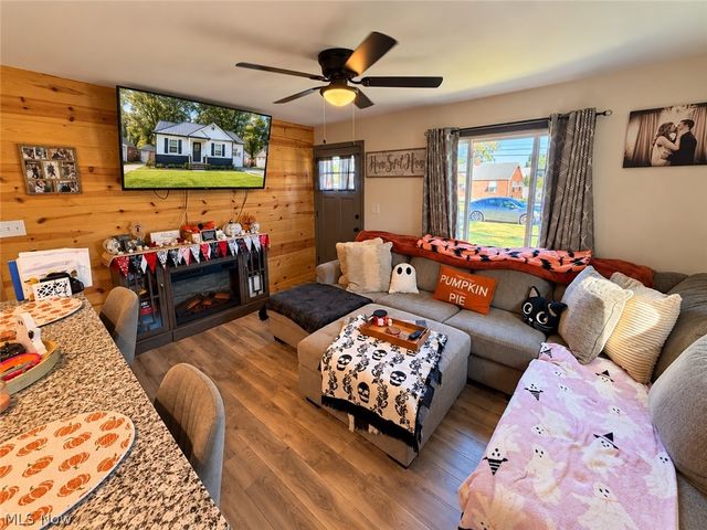 165 Mansell Drive, Youngstown, OH 44505