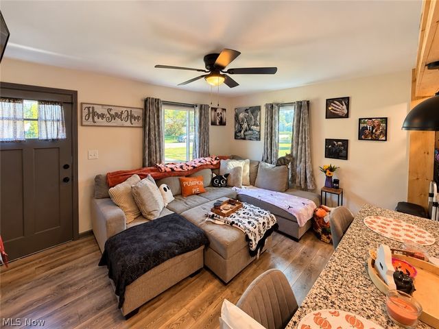 165 Mansell Drive, Youngstown, OH 44505