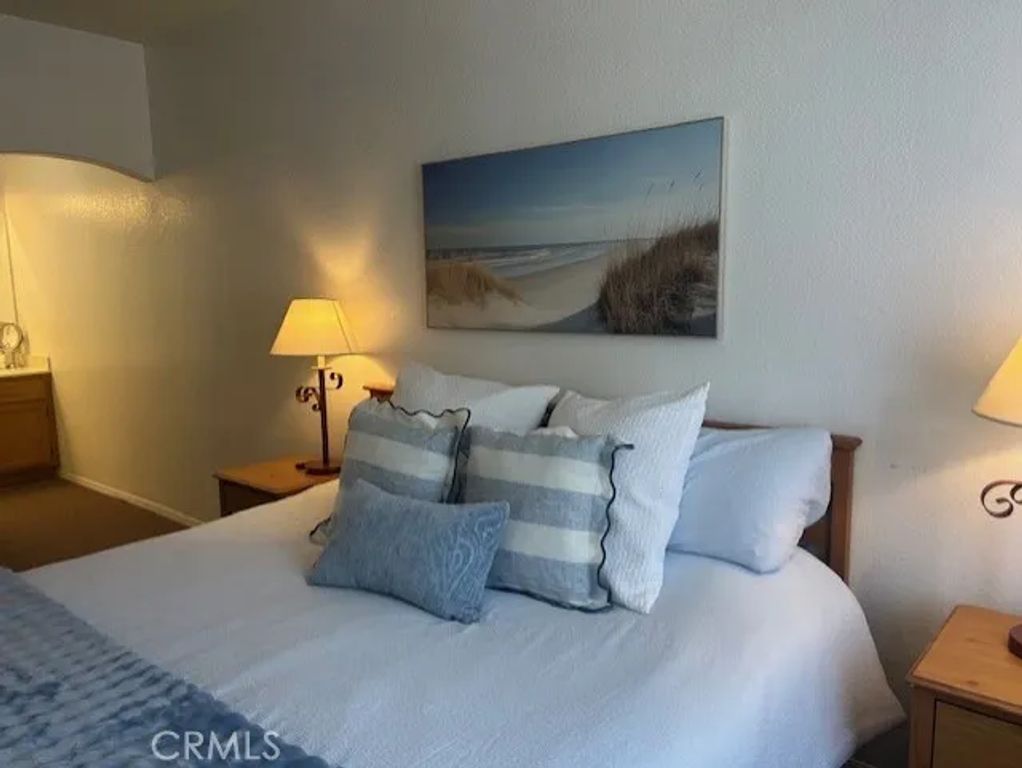 444 Pier Avenue 19, Oceano, CA 93445