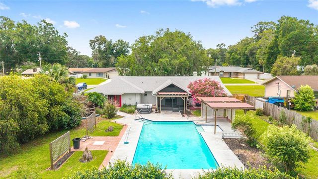 2079 NE 43RD STREET, Ocala, FL 34479
