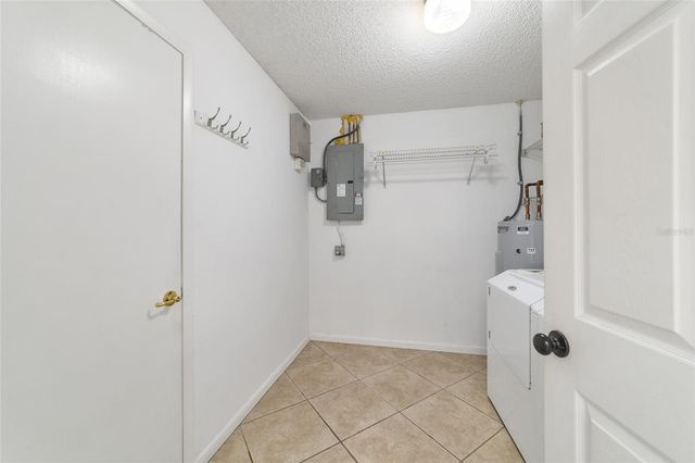 2079 NE 43RD STREET, Ocala, FL 34479