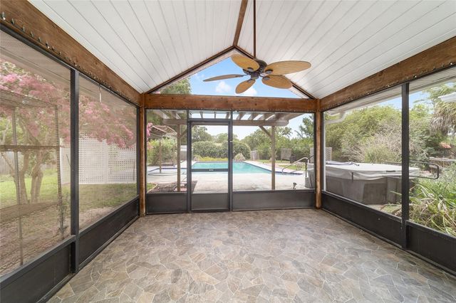 2079 NE 43RD STREET, Ocala, FL 34479
