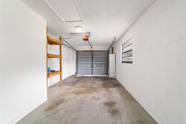 2079 NE 43RD STREET, Ocala, FL 34479