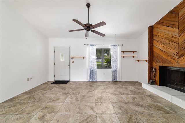 2079 NE 43RD STREET, Ocala, FL 34479