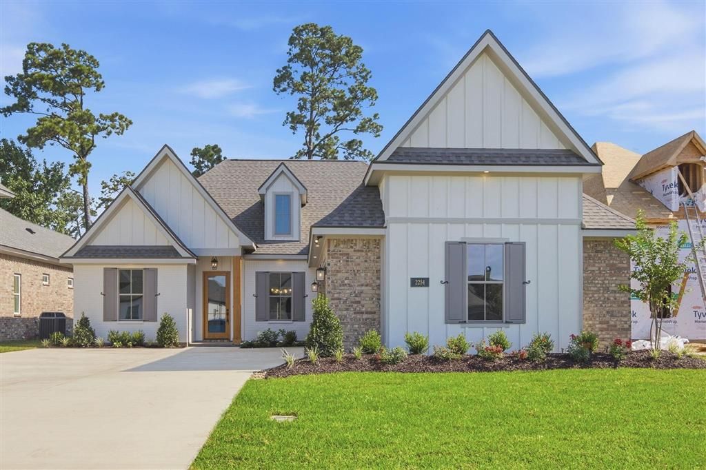 2254 Nikal Drive, Lake Charles, LA 70605