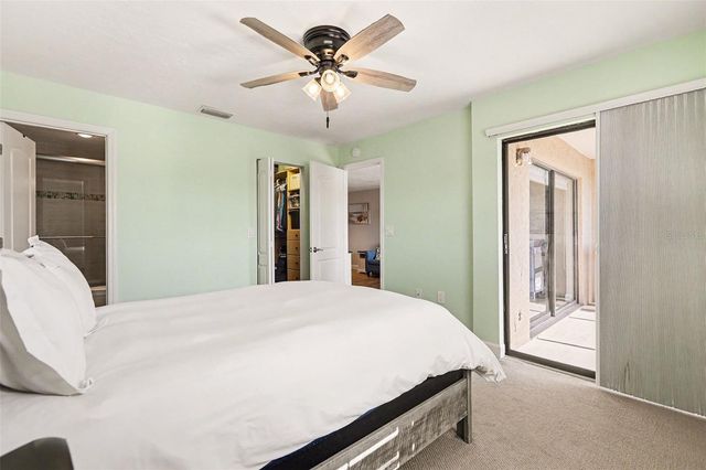 7291 CLOISTER DRIVE 222, Sarasota, FL 34231